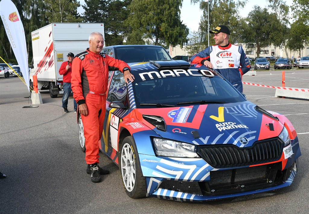 Marco Gersager og Ole Frederiksen, Solrød Strand/Skibby, slutede i deres farverige Skoda Fabia Rally2 EVO på andenpladsen i Au2parts Sydhavsrally 2022.
(Foto: Morten Dam, specialpress@gmail.com)